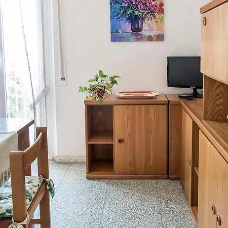 S069 - Sirolo, Quadrilocale In Centro Con Terrazzo E Garage * סירולו